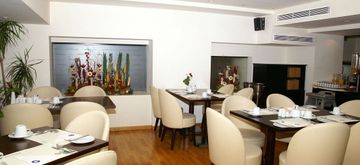Lozenge Hotel